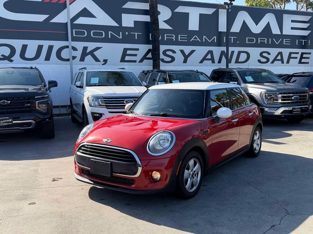 2018 MINI Cooper Hardtop Base
