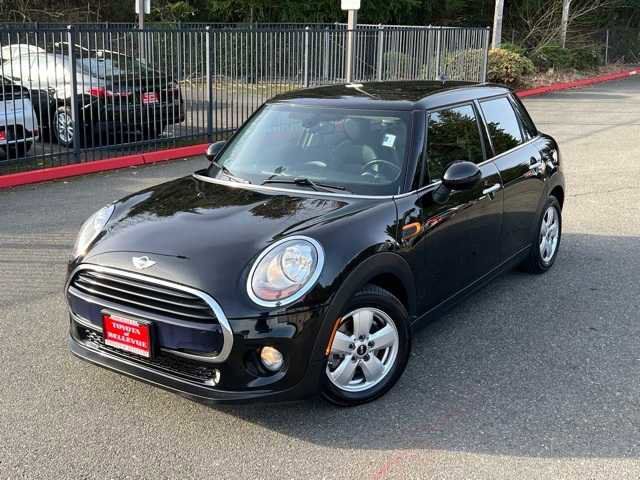 2018 MINI Cooper Hardtop Base