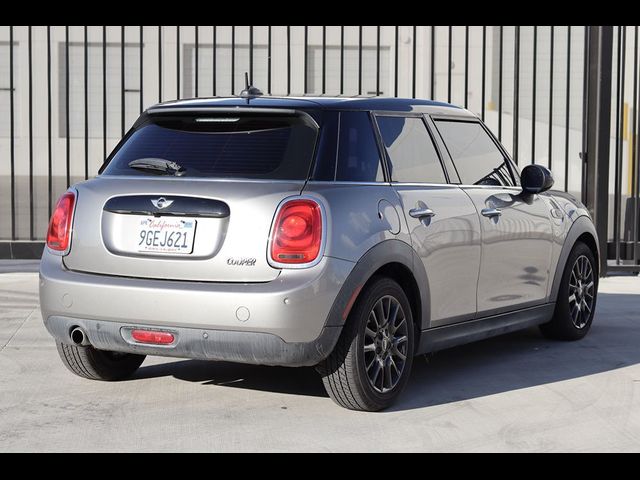 2018 MINI Cooper Hardtop Base