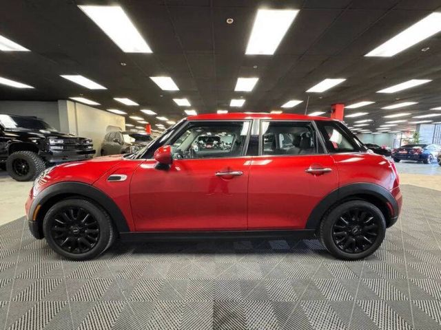 2018 MINI Cooper Hardtop Base