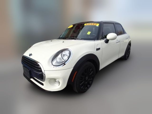 2018 MINI Cooper Hardtop Base