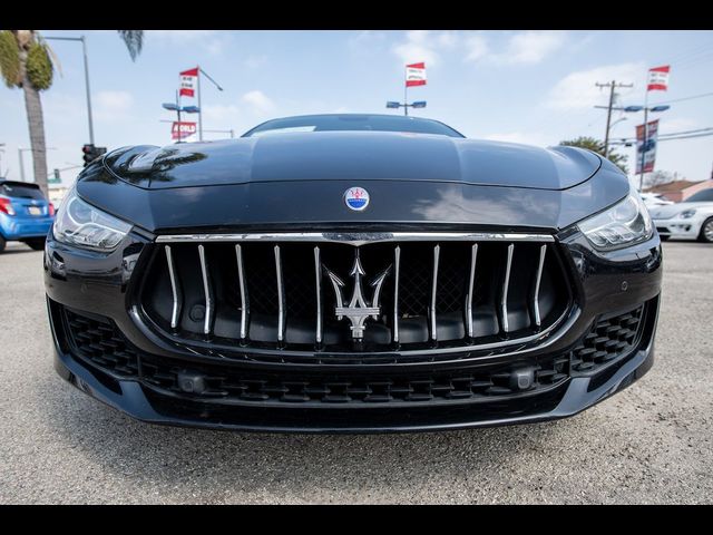 2018 Maserati Ghibli Base