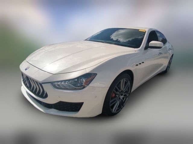 2018 Maserati Ghibli Base