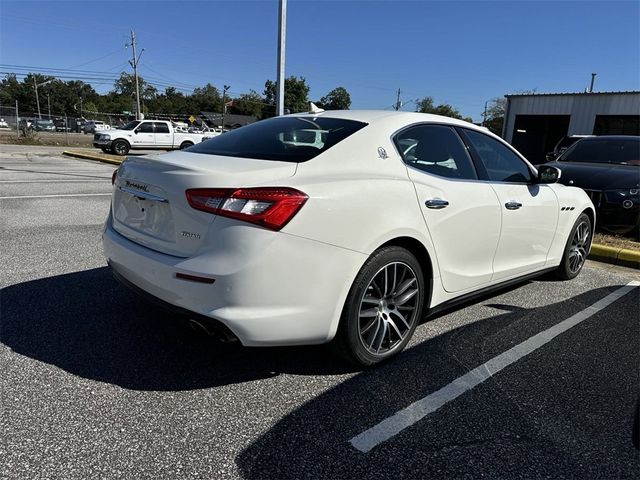 2018 Maserati Ghibli Base