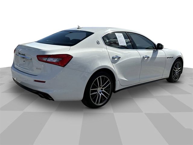 2018 Maserati Ghibli Base