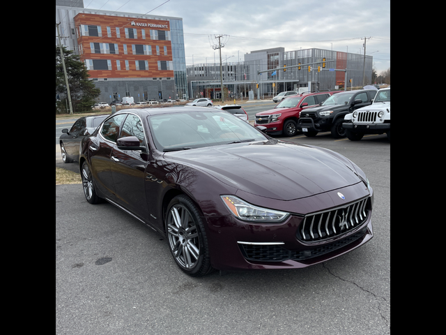 2018 Maserati Ghibli GranLusso