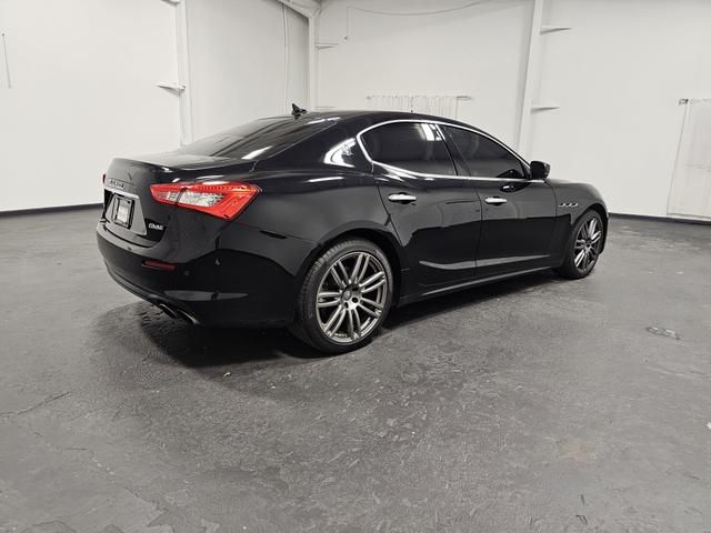 2018 Maserati Ghibli Base