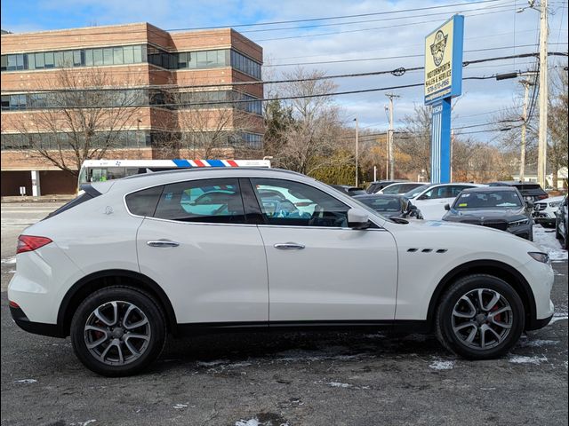 2018 Maserati Levante Base
