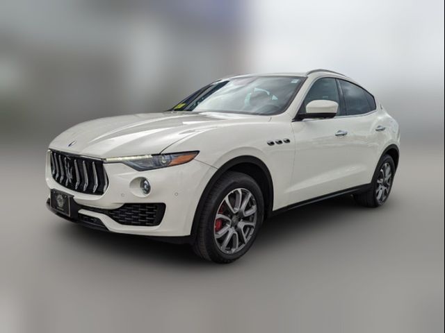 2018 Maserati Levante Base