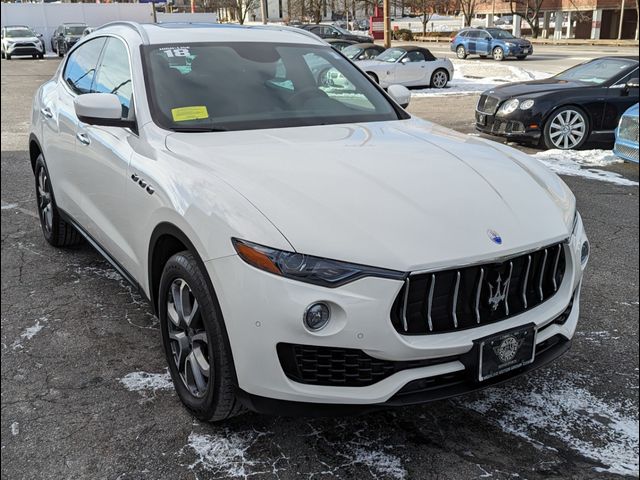 2018 Maserati Levante Base