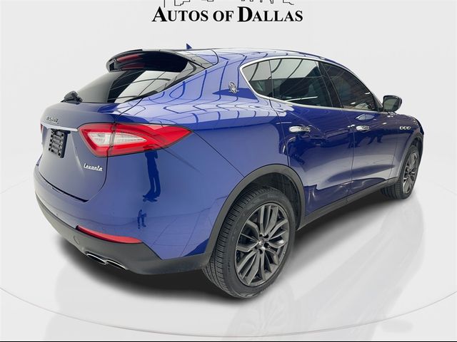 2018 Maserati Levante Base