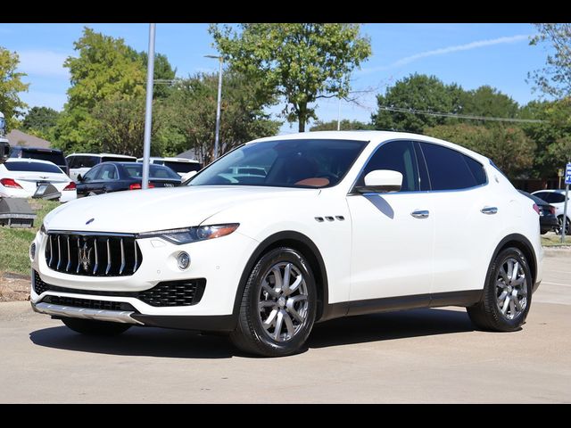 2018 Maserati Levante Base