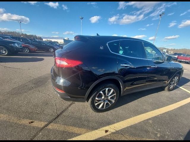 2018 Maserati Levante Base