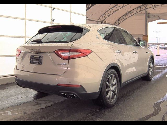 2018 Maserati Levante Base