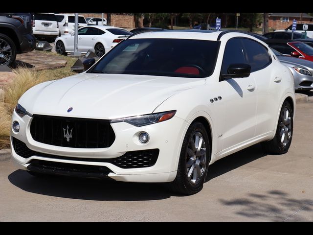 2018 Maserati Levante GranLusso