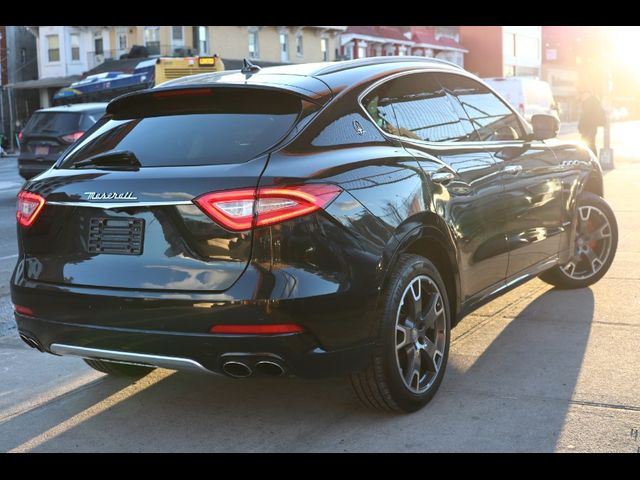 2018 Maserati Levante GranLusso