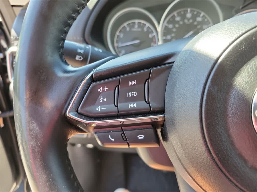 Vehicle image 29 of 31