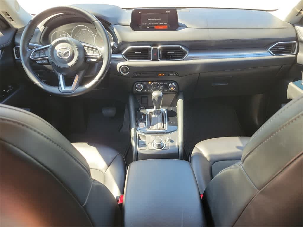 Vehicle image 10 of 31