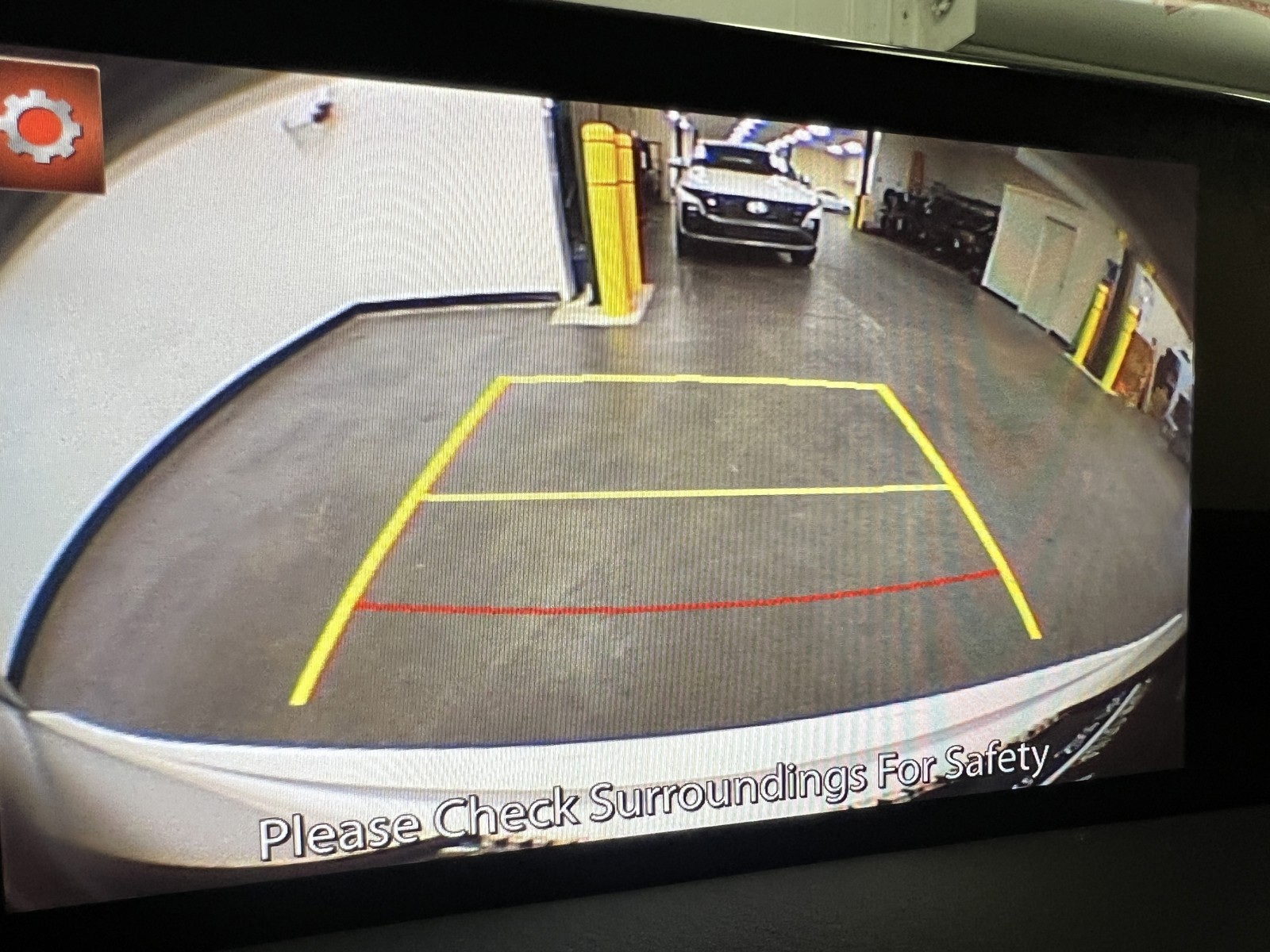 Vehicle image 31 of 34