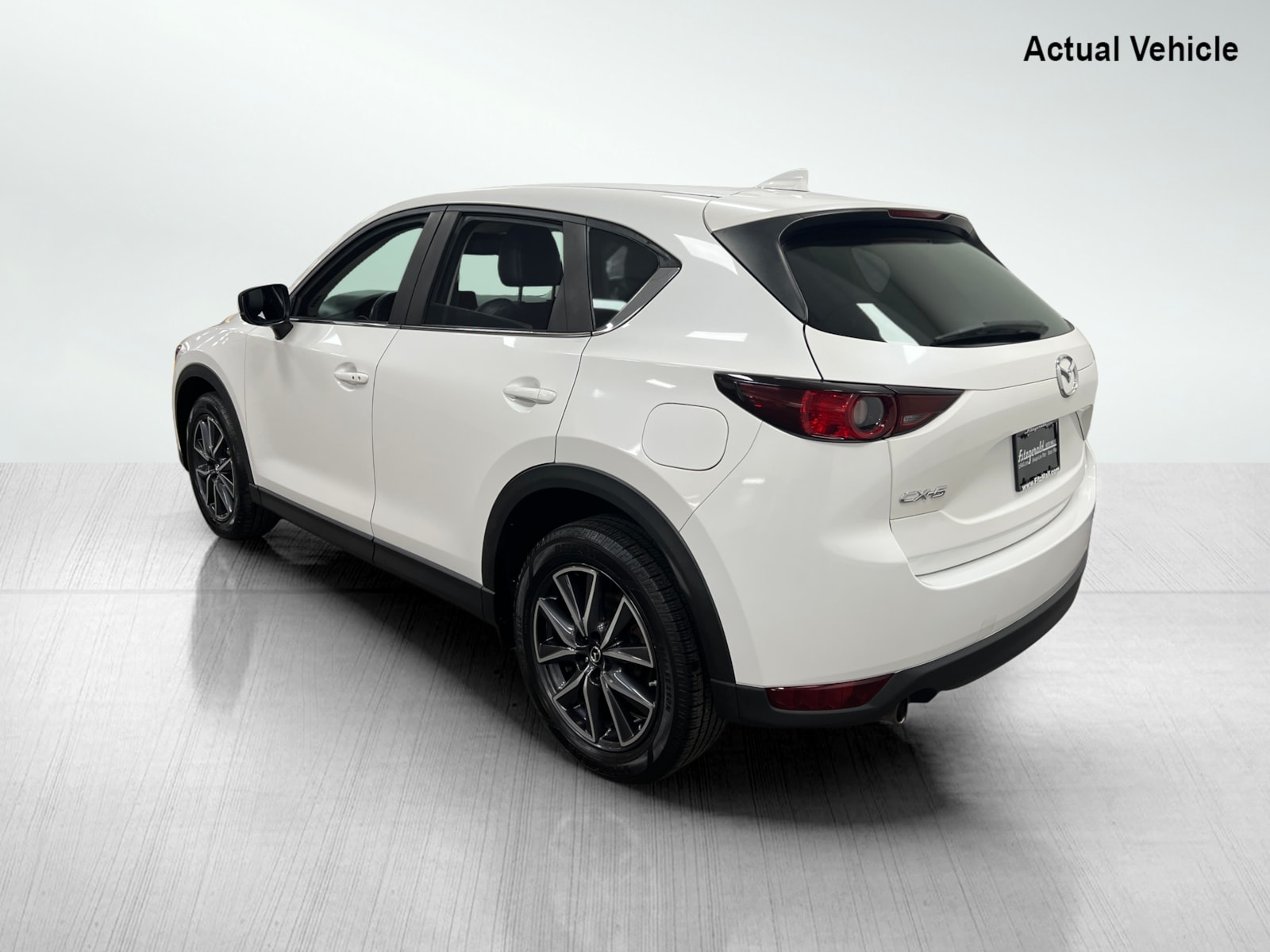 Vehicle image 8 of 34