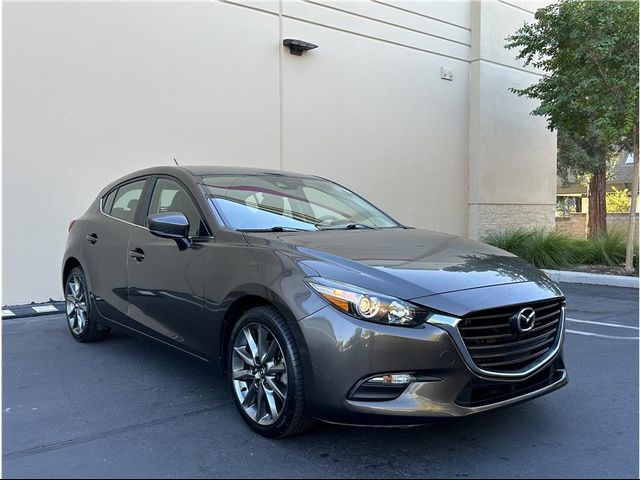 2018 Mazda Mazda3 Touring