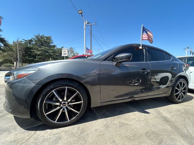 2018 Mazda Mazda3 Touring