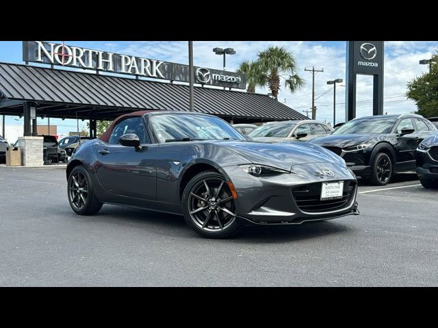 2018 Mazda MX-5 Miata Club