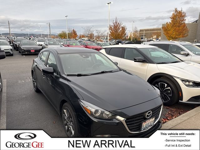 2018 Mazda Mazda3 Touring