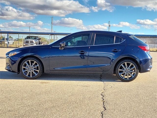 2018 Mazda Mazda3 Touring