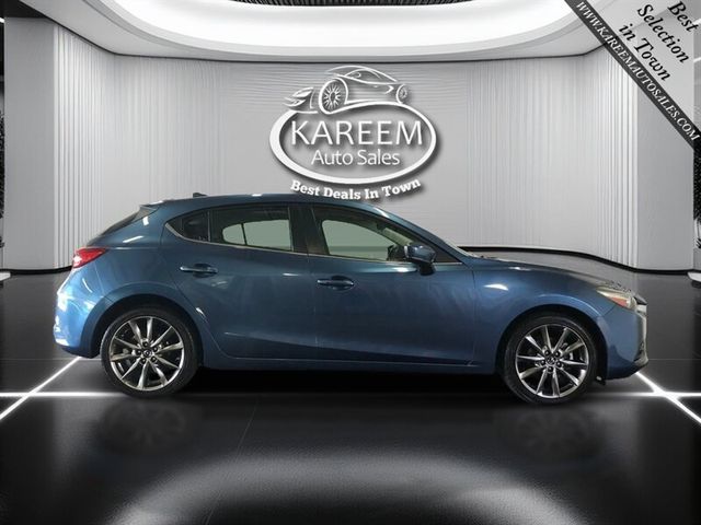 2018 Mazda Mazda3 Touring