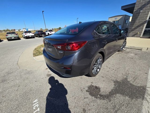 2018 Mazda Mazda3 Touring