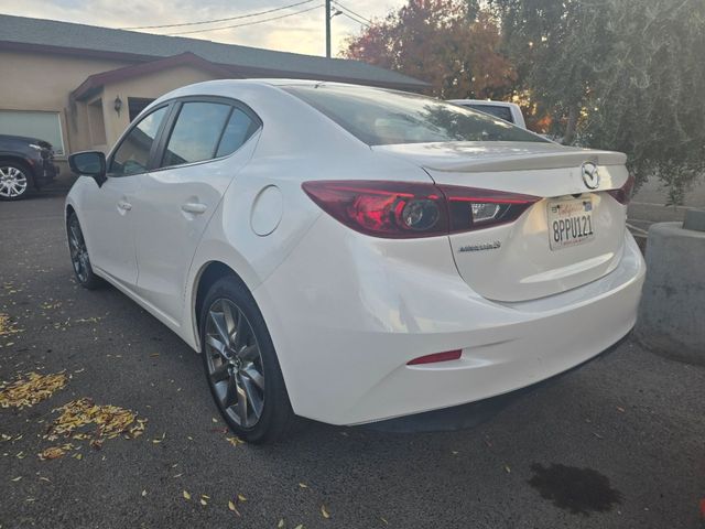 2018 Mazda Mazda3 Touring