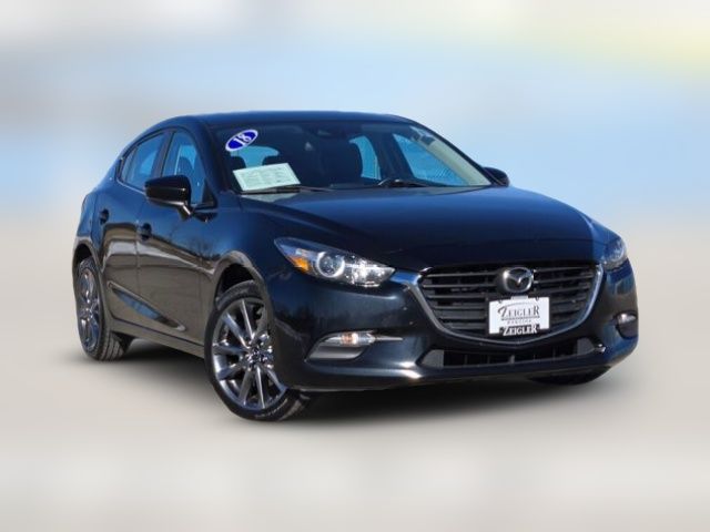 2018 Mazda Mazda3 Touring