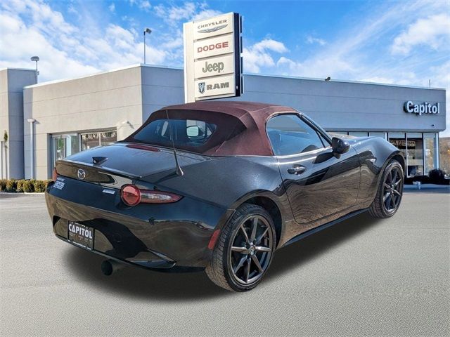 2018 Mazda MX-5 Miata Club