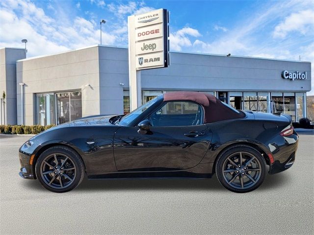 2018 Mazda MX-5 Miata Club