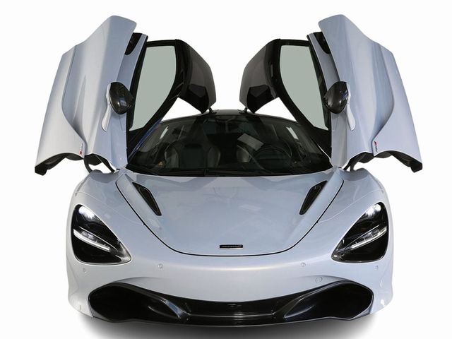 2018 McLaren 720S Base