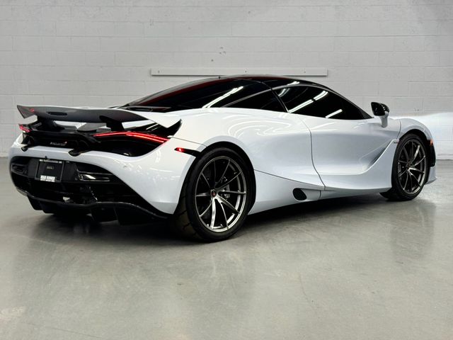 2018 McLaren 720S Base