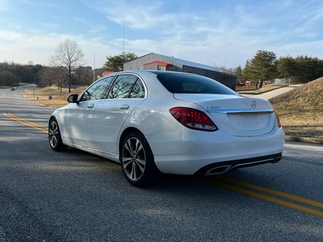 2018 Mercedes-Benz C-Class 300
