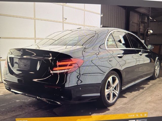 2018 Mercedes-Benz E-Class 300