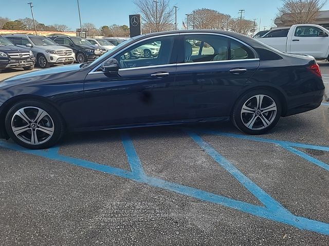 2018 Mercedes-Benz E-Class 300