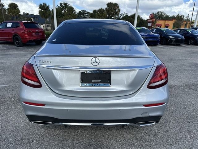 2018 Mercedes-Benz E-Class 300