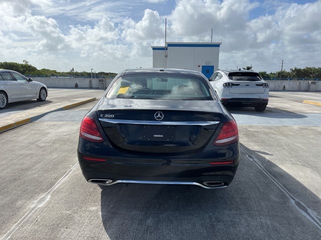 2018 Mercedes-Benz E-Class 300