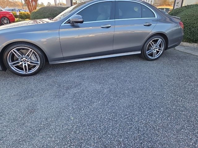 2018 Mercedes-Benz E-Class 300