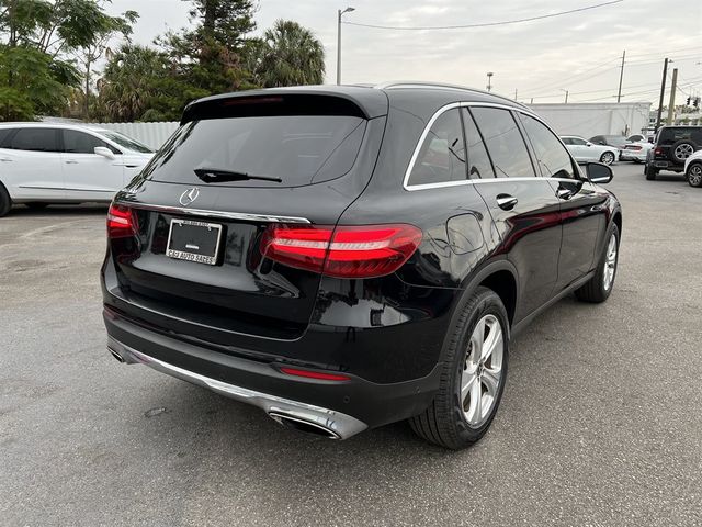 2018 Mercedes-Benz GLC 300