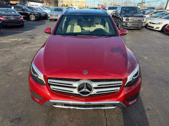 2018 Mercedes-Benz GLC 300