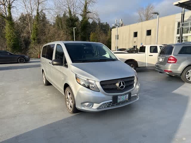 2018 Mercedes-Benz Metris Base