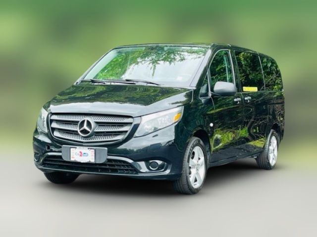 2018 Mercedes-Benz Metris Base