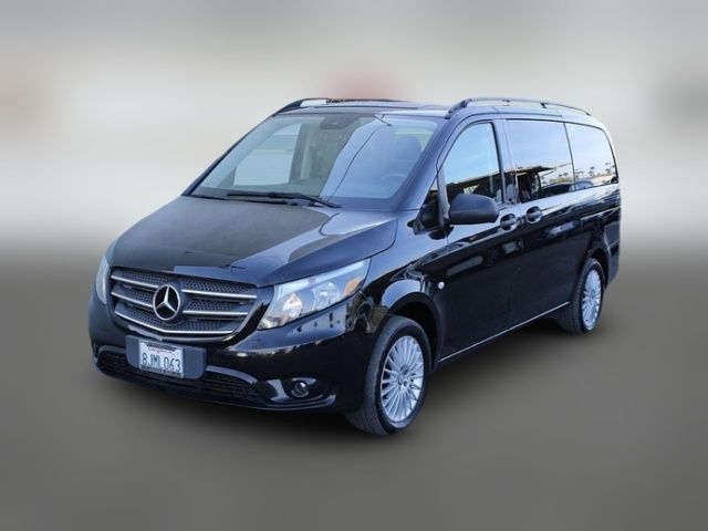 2018 Mercedes-Benz Metris Base