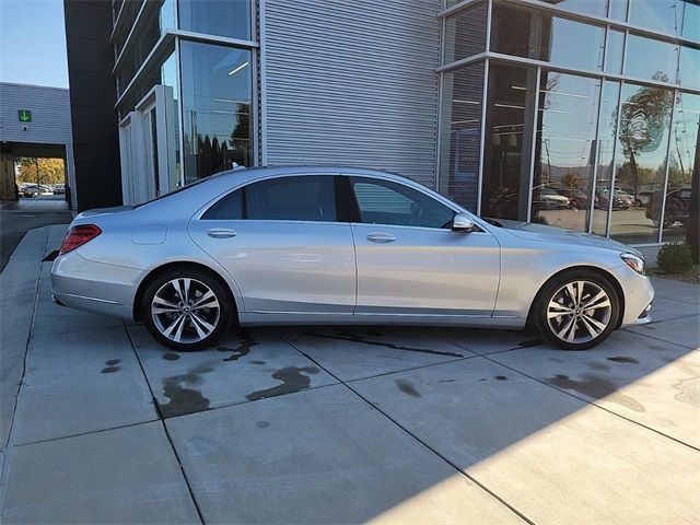 2018 Mercedes-Benz S-Class 560