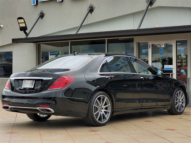 2018 Mercedes-Benz S-Class 560